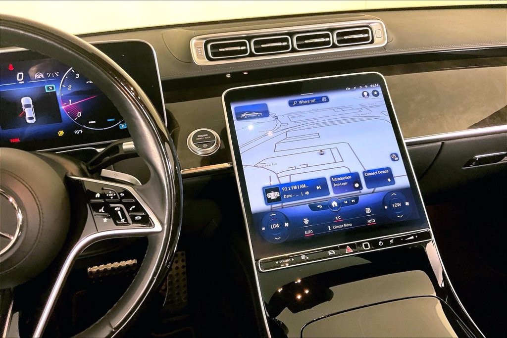 Certified 2023 Mercedes-Benz S 500 4MATIC w/ AMG Line image 6