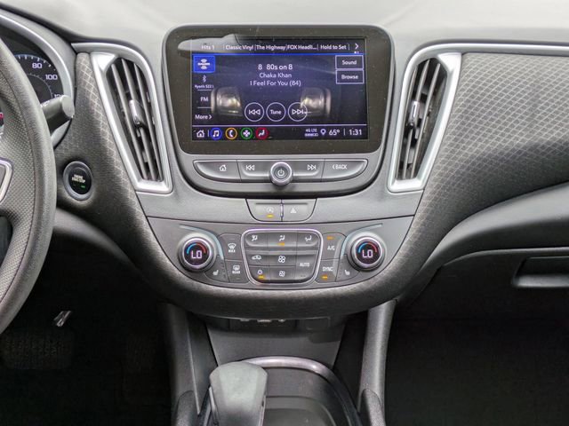 Used 2023 Chevrolet Malibu LT image 19
