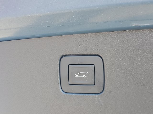 Used 2025 Buick Envista Avenir FWD image 8