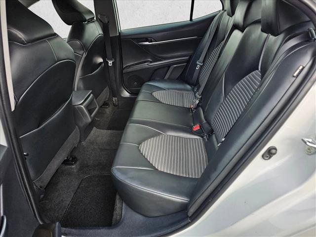 Used 2022 Toyota Camry SE FWD image 18