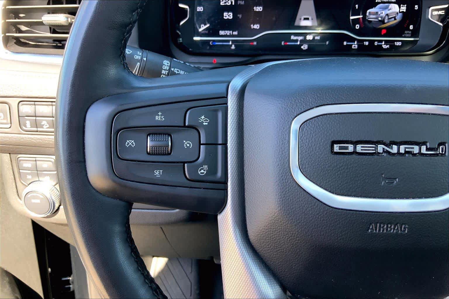 Used 2024 GMC Yukon Denali image 24