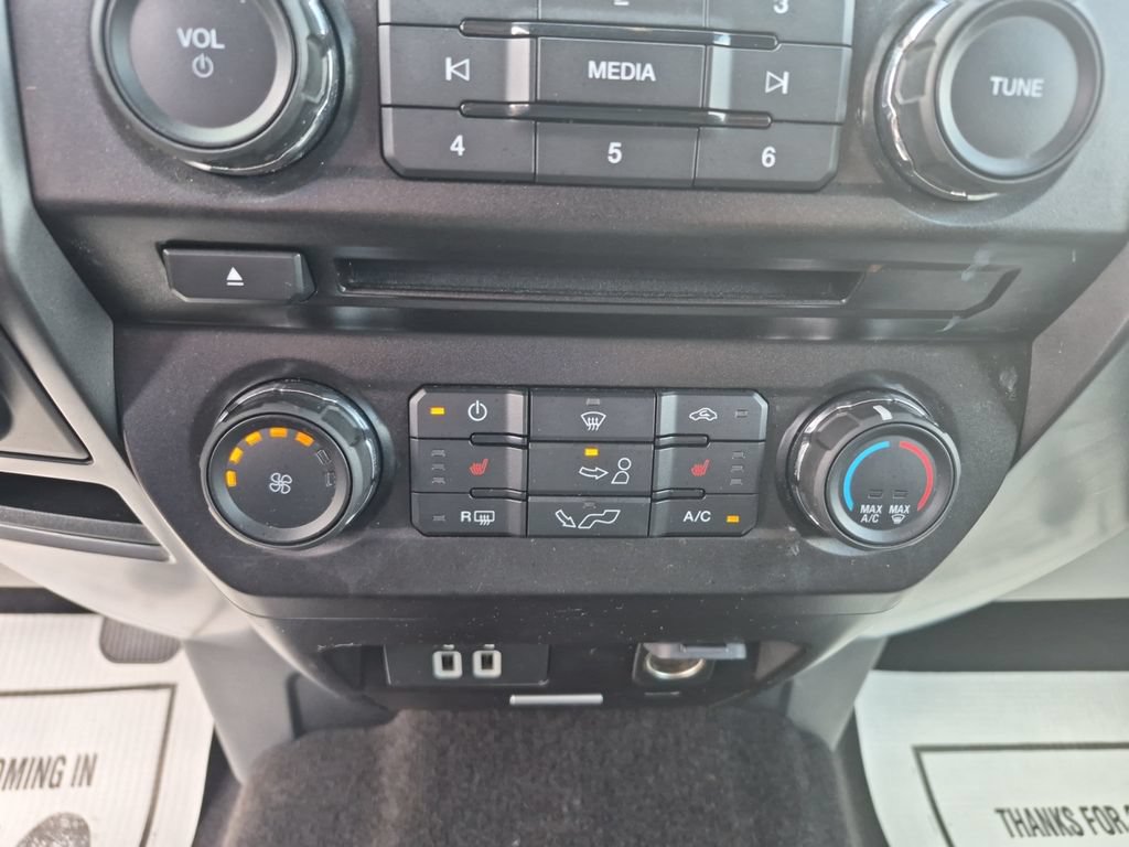 Used 2018 Ford F150 XLT w/ Equipment Group 302A Luxury RWD image 13