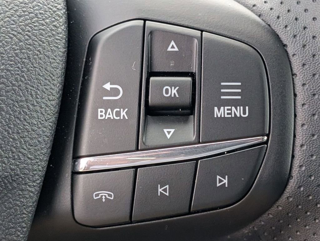 New 2026 Ford Escape ST-Line w/ Cold Weather Package image 28