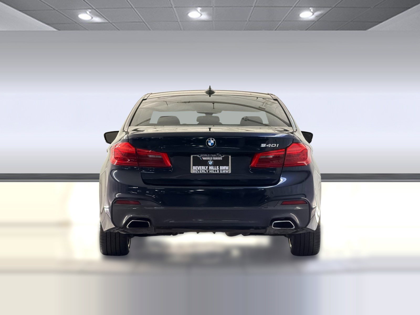 Used 2019 BMW 540i w/ M Sport Package RWD image 10