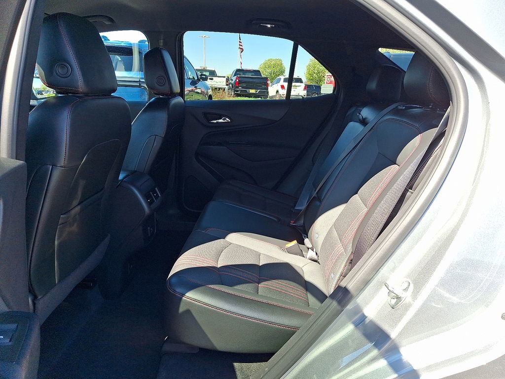 Certified 2023 Chevrolet Equinox RS FWD image 10