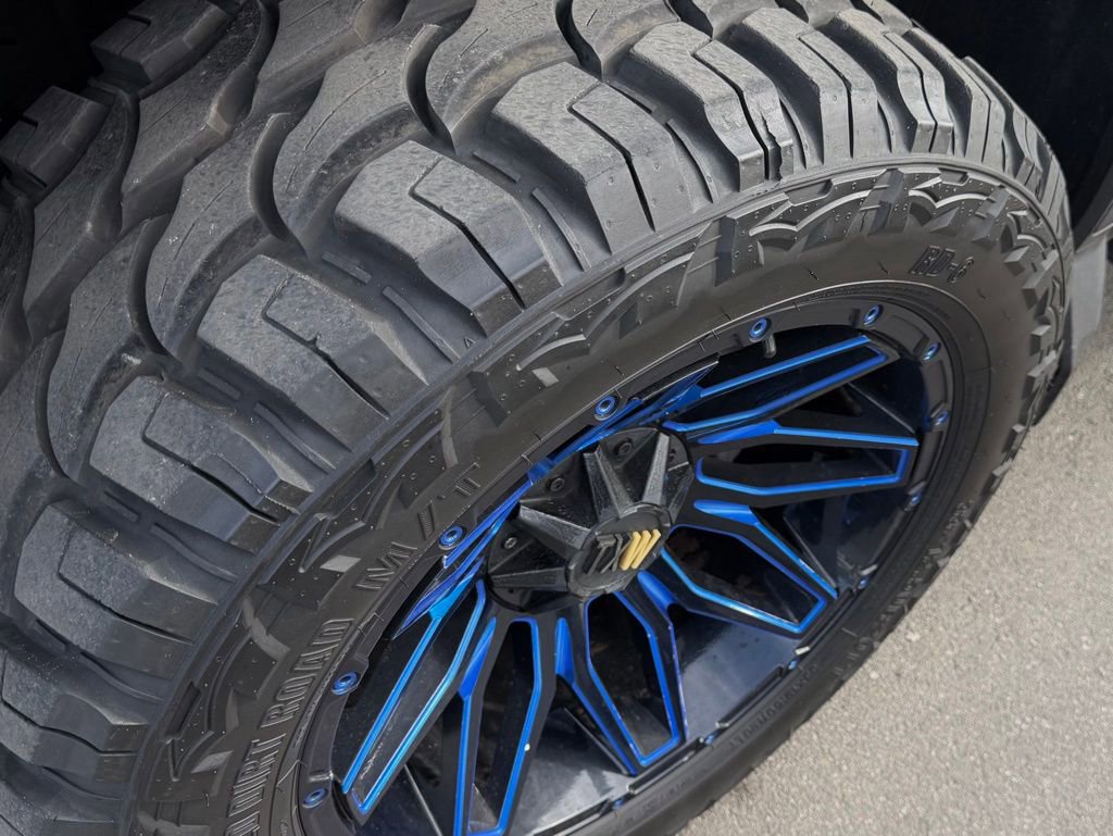 Used 2021 GMC Sierra 1500 SLT image 12