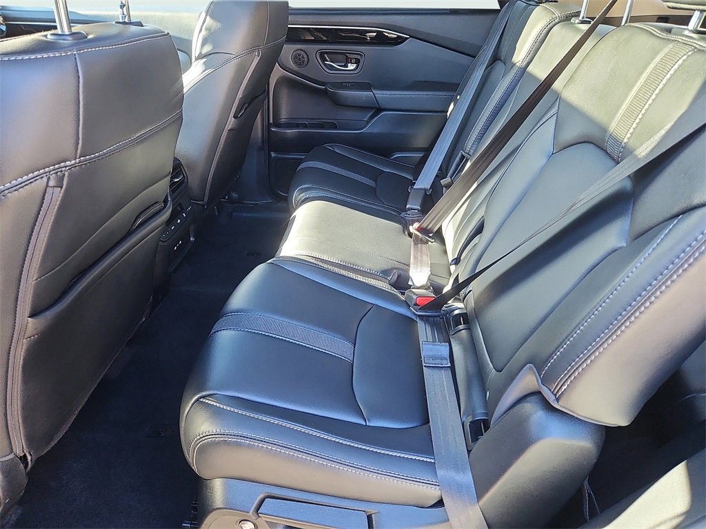 Certified 2025 Honda Pilot Touring image 33