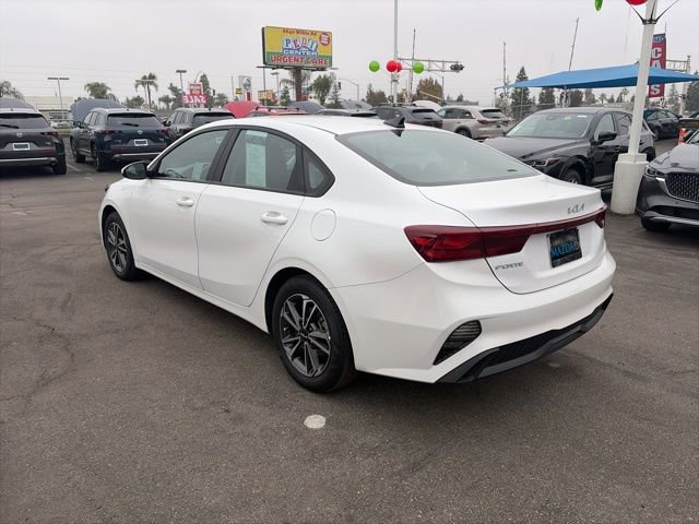 Used 2024 Kia Forte LXS image 3