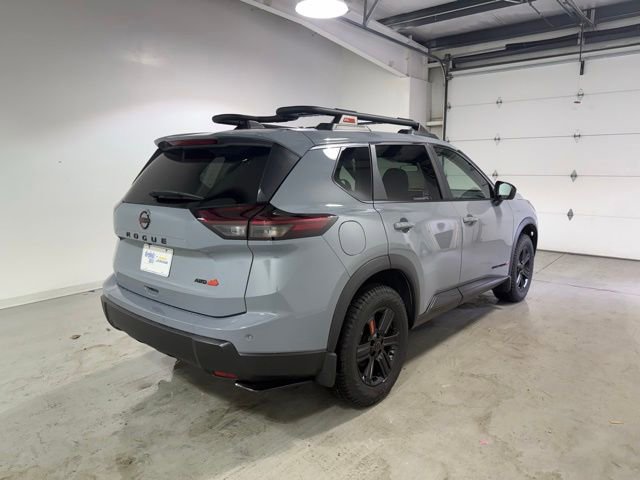 Used 2026 Nissan Rogue SV AWD/4WD image 7