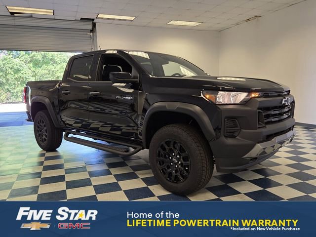 New 2026 Chevrolet Colorado Trail Boss AWD/4WD image 1