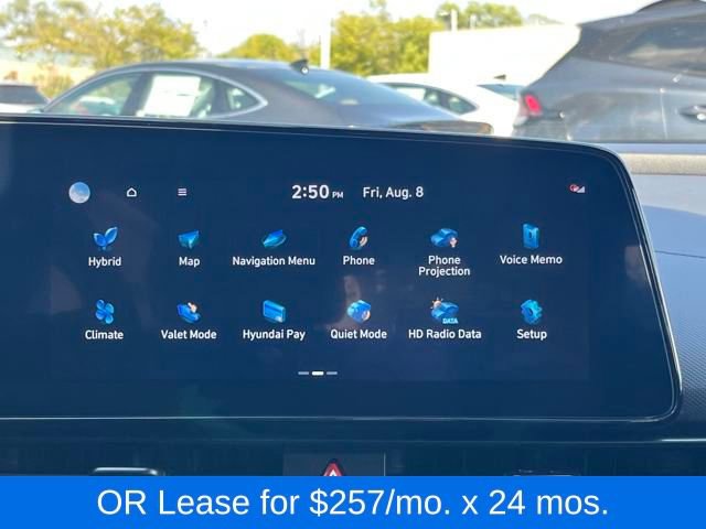 New 2025 Hyundai Elantra SEL image 23