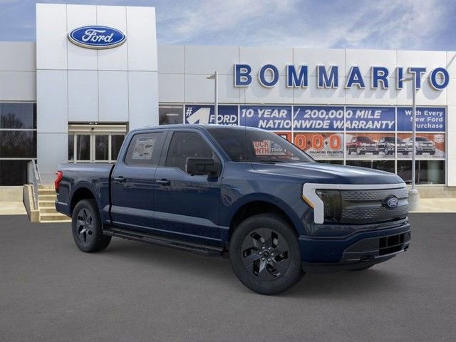 New 2025 Ford F150 Lightning Flash AWD/4WD image 7