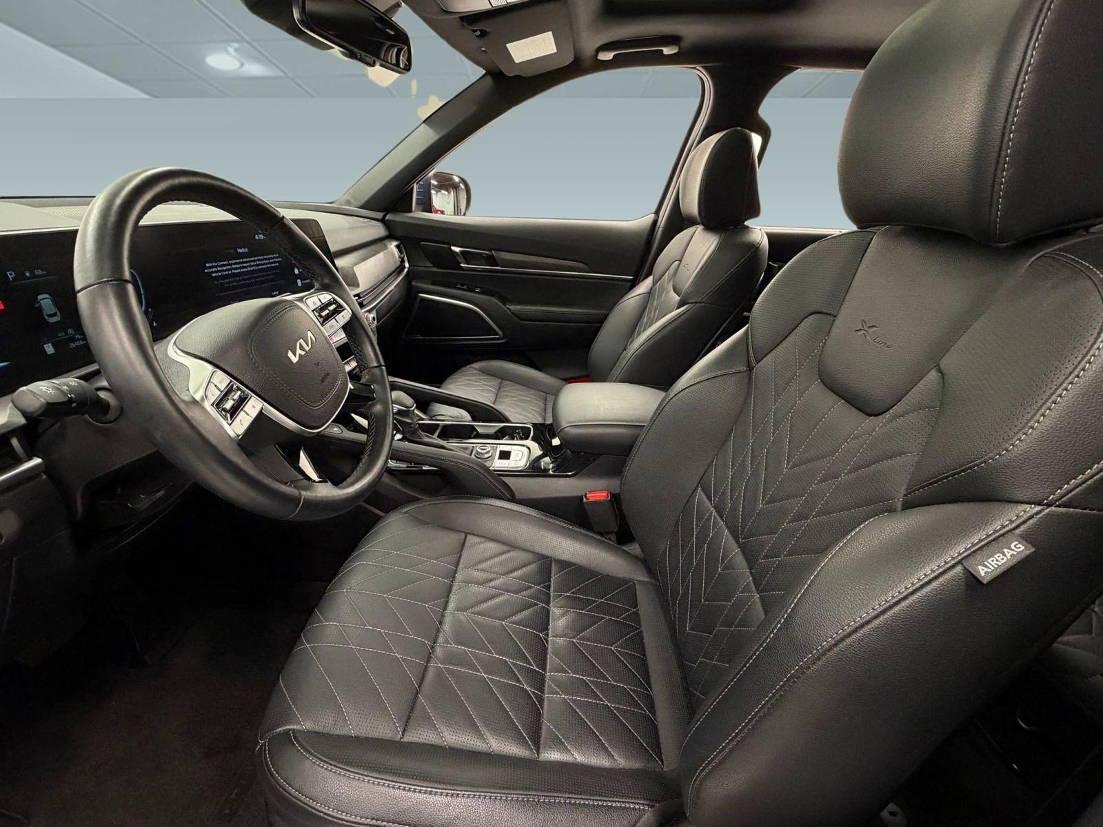 Used 2025 Kia Telluride EX X-Line AWD/4WD image 4