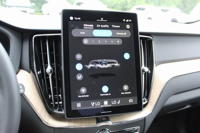 New 2026 Volvo XC60 B5 Plus w/ Protection Package Premier image 27