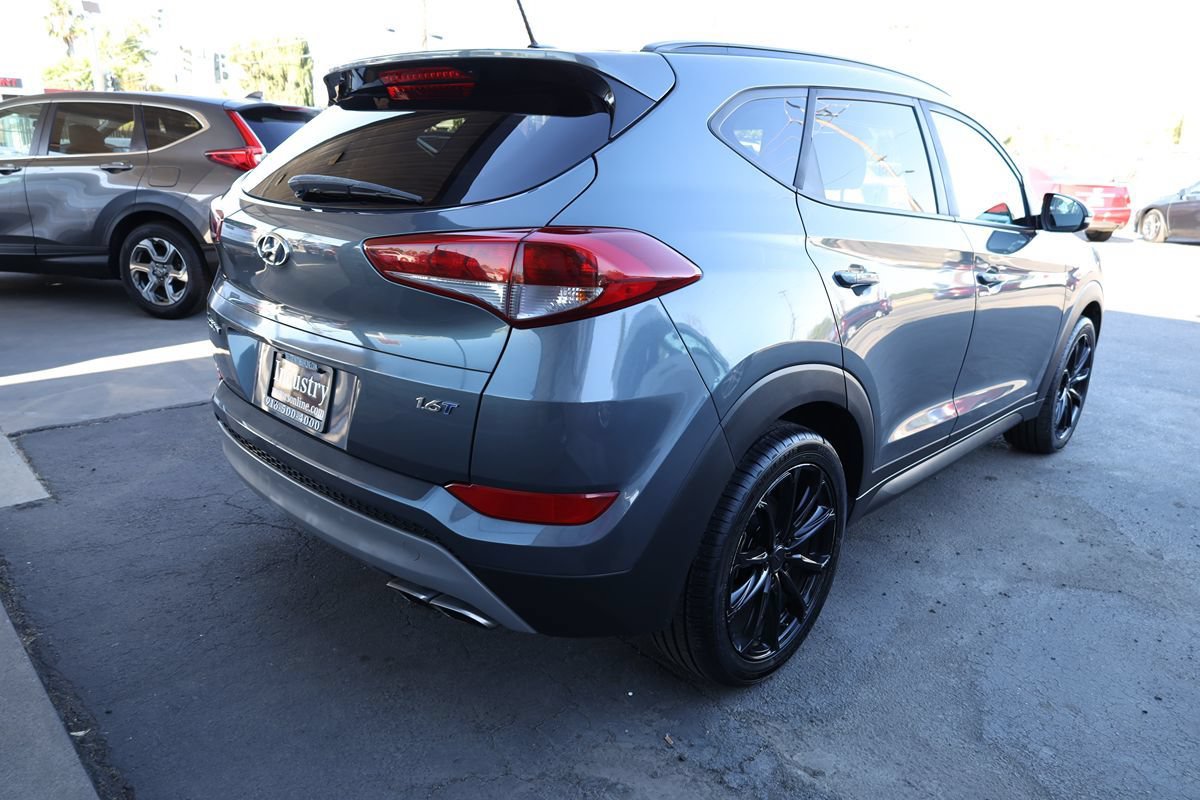 Used 2017 Hyundai Tucson Night FWD image 4