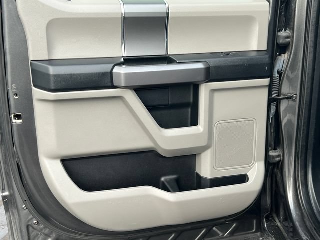 Used 2019 Ford F150 XLT w/ Equipment Group 302A Luxury AWD/4WD image 39