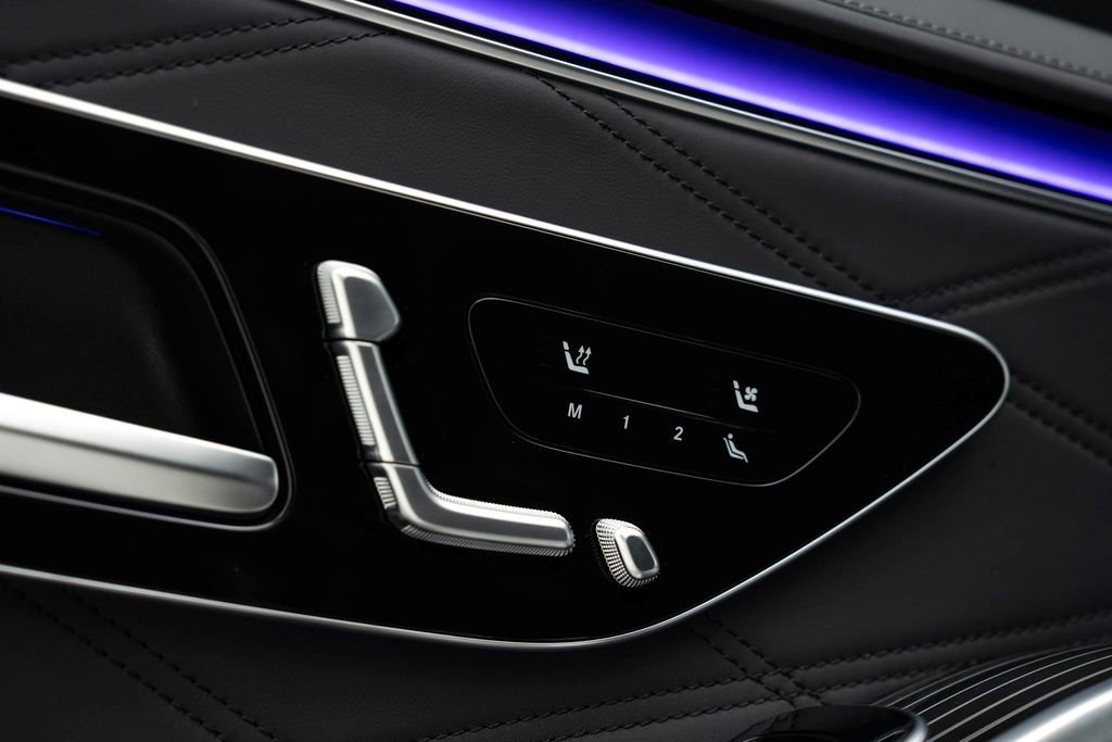 Used 2024 Mercedes-Benz Maybach S 680 4MATIC image 35