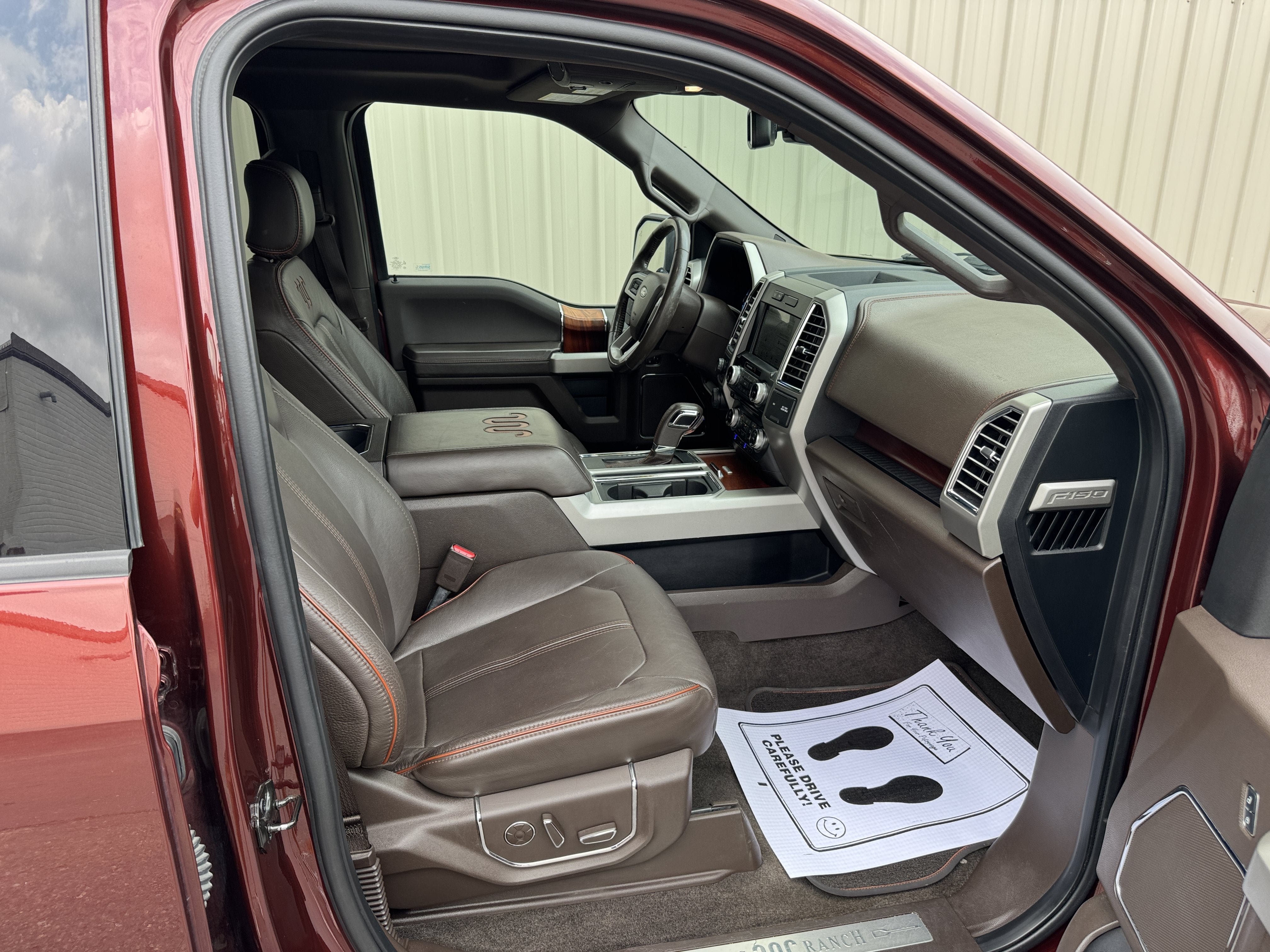 Used 2016 Ford F150 King Ranch w/ Equipment Group 601A Luxury AWD/4WD image 25
