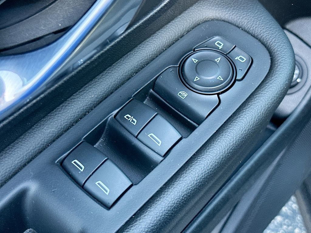 Certified 2023 GMC Terrain SLE w/ Driver Convenience Package image 18