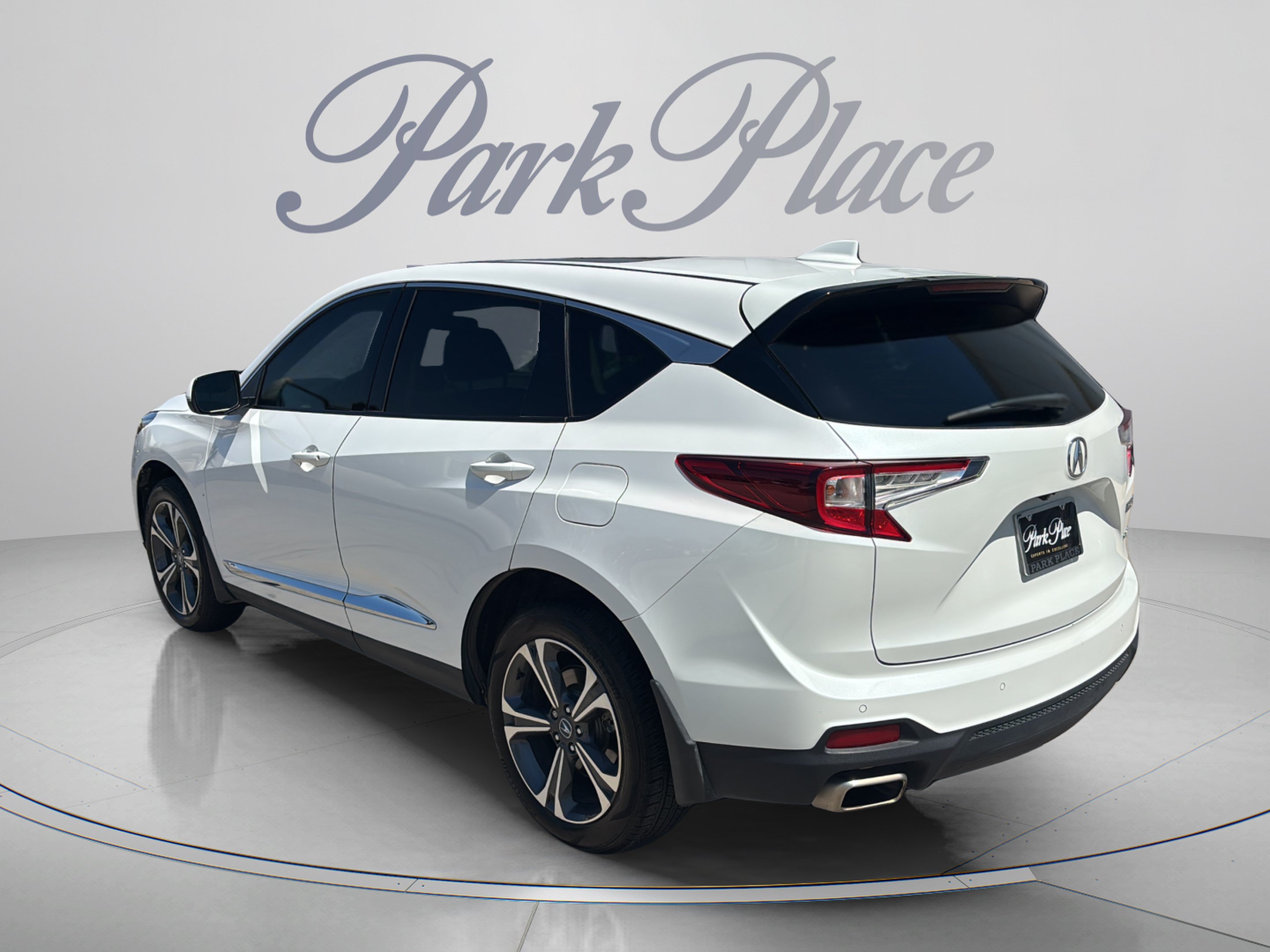 Used 2022 Acura RDX w/ Advance Package AWD/4WD image 3