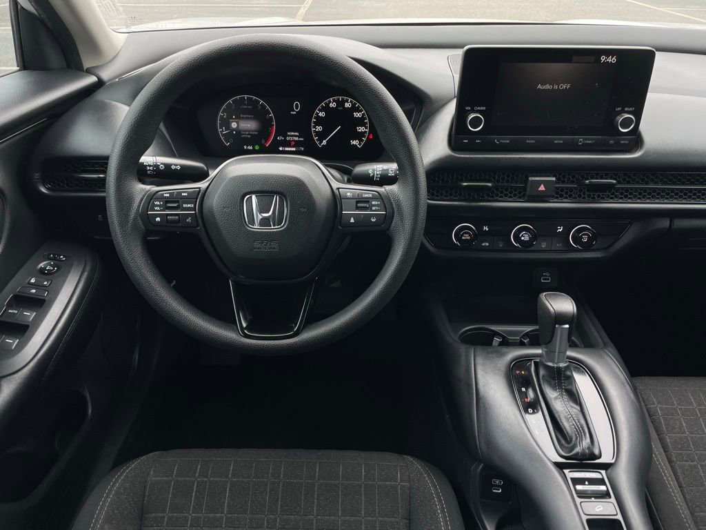 Used 2025 Honda HR-V LX image 11