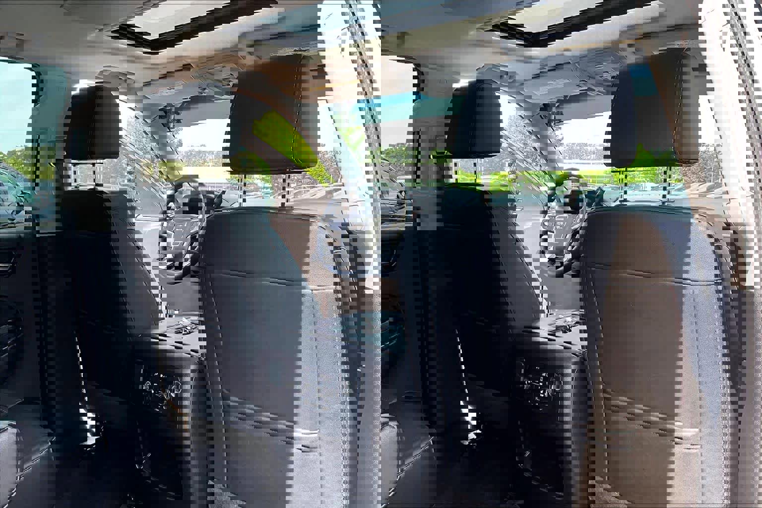 Used 2018 GMC Yukon XL SLT w/ Open Road Package image 20