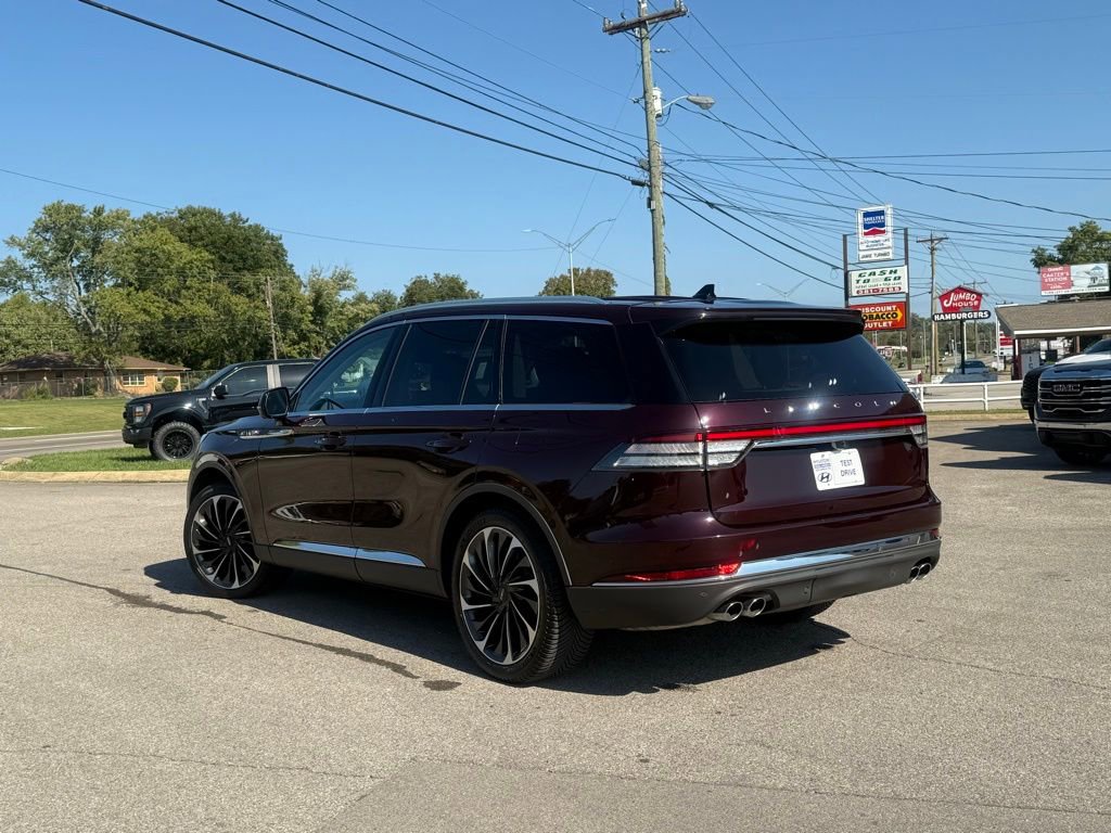 Used 2023 Lincoln Aviator Reserve w/ Equipment Group 201A image 7