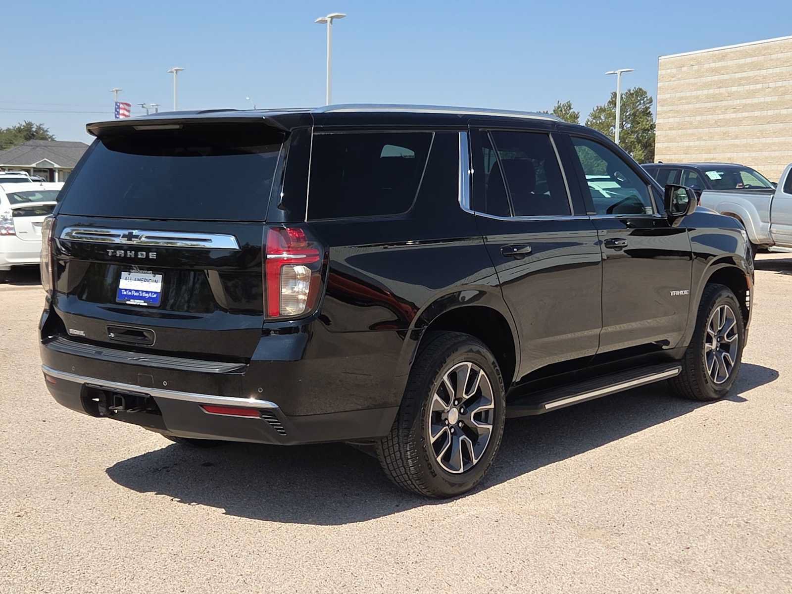 Used 2022 Chevrolet Tahoe LS w/ Driver Alert Package AWD/4WD image 8