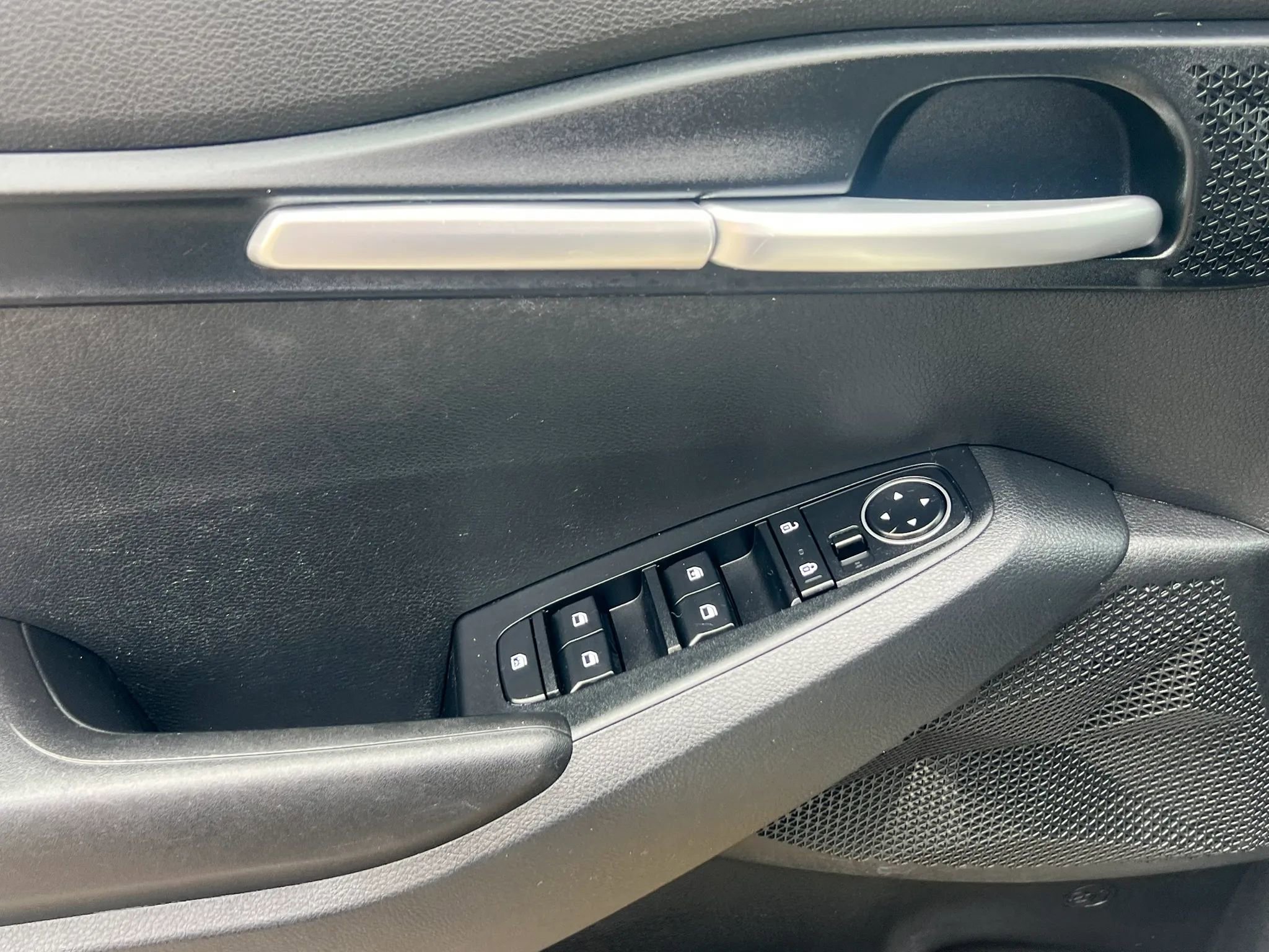 Used 2021 Kia Seltos LX image 13