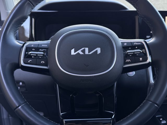 Used 2023 Kia Sorento X-Line EX image 32