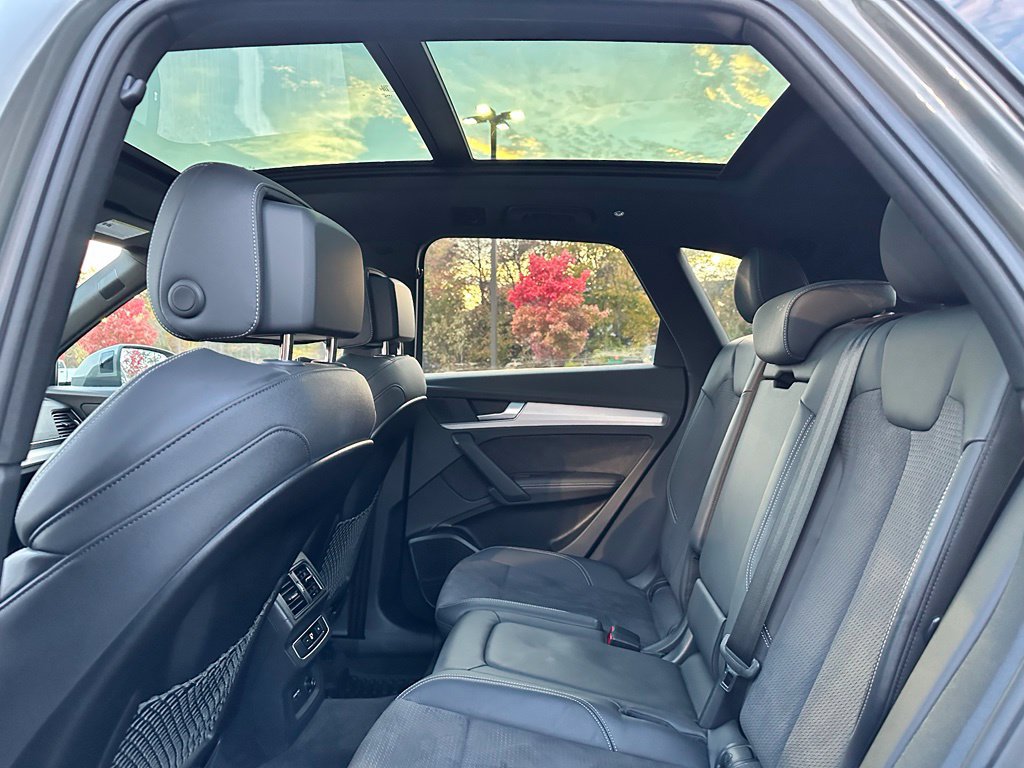 Used 2024 Audi Q5 e Premium Plus AWD/4WD image 20