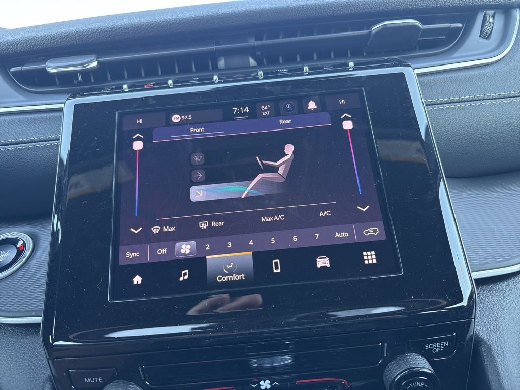 New 2026 Jeep Grand Cherokee L Laredo w/ MOPAR Finishing Package image 18