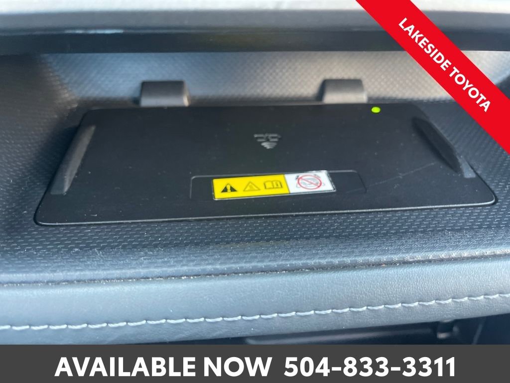 Used 2023 Toyota Highlander XLE image 30