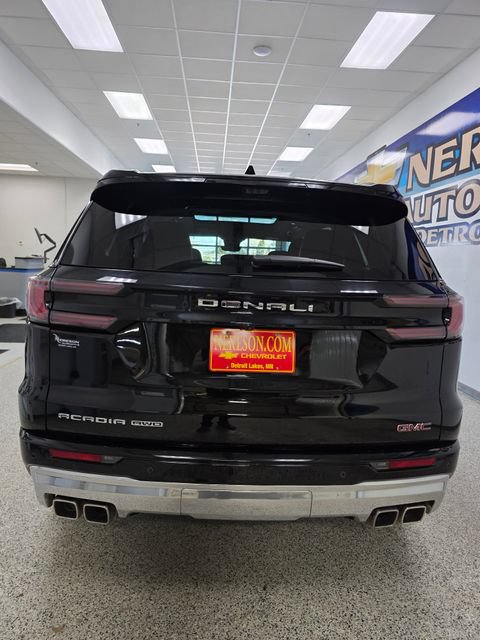 Used 2026 GMC Acadia Denali AWD/4WD image 6