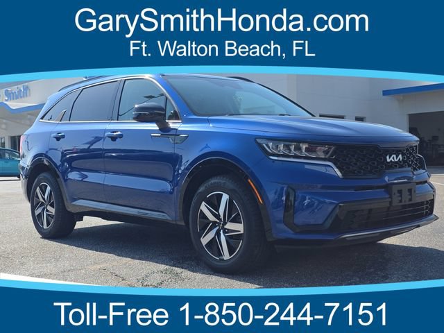 Used 2022 Kia Sorento S w/ Panoramic Sunroof Package