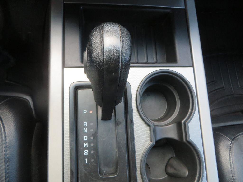 Used 2015 Ford Expedition XLT w/ Equipment Group 201A RWD image 22