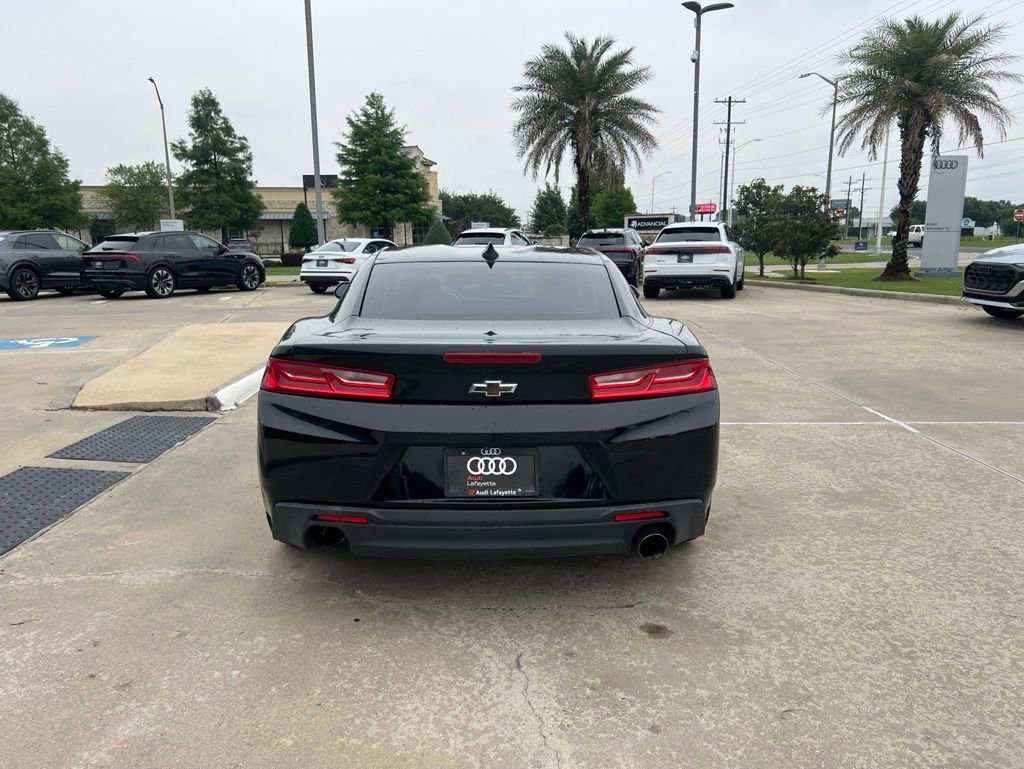 Used 2018 Chevrolet Camaro LS RWD image 6