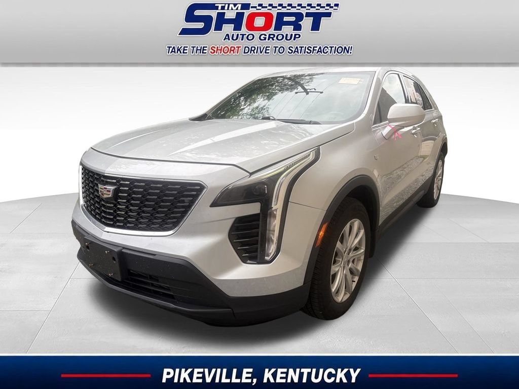 Used 2022 Cadillac XT4 Luxury w/ Trailering Package