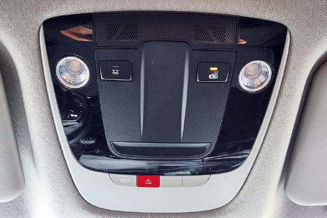 Used 2024 Kia Seltos S AWD/4WD image 17