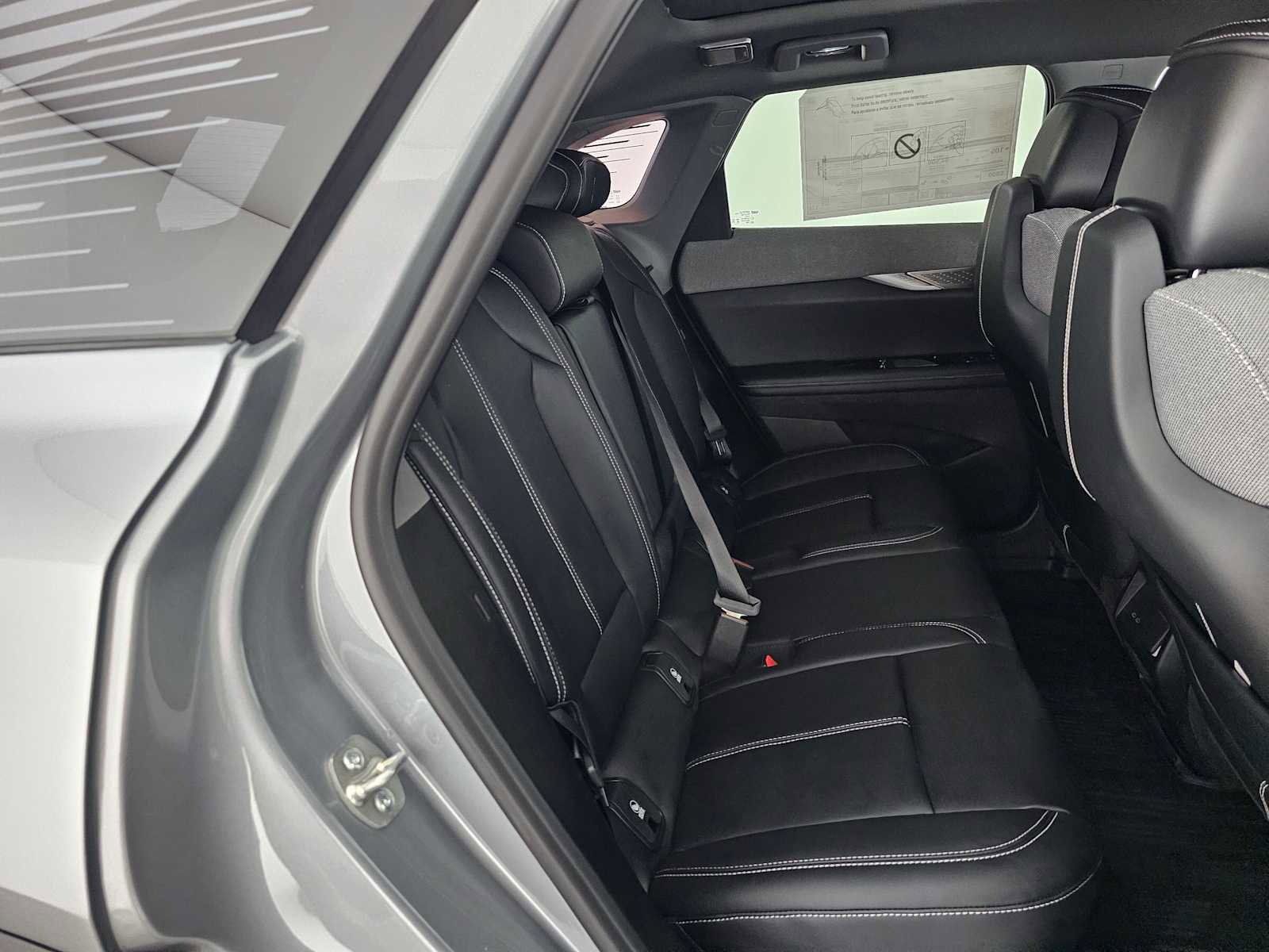 New 2026 Cadillac Optiq Luxury 1 image 12