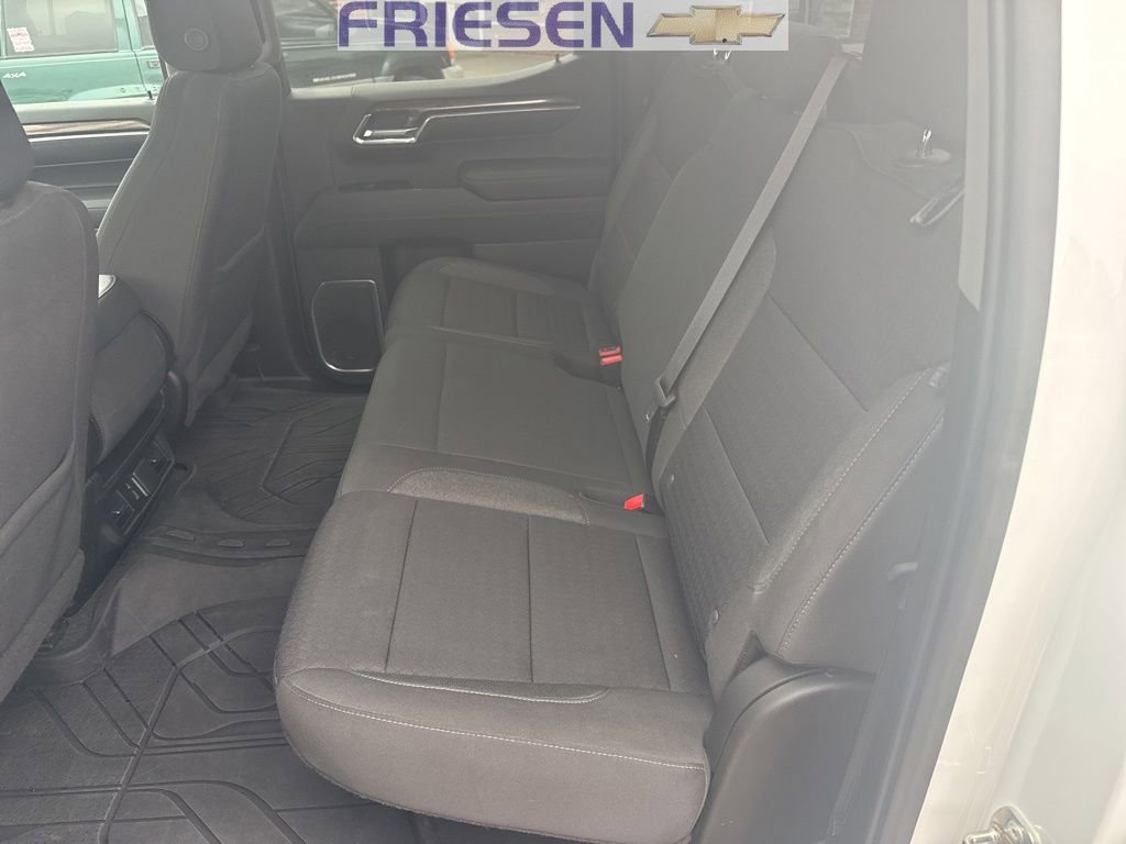 Used 2022 Chevrolet Silverado 1500 LT w/ Convenience Package II image 22