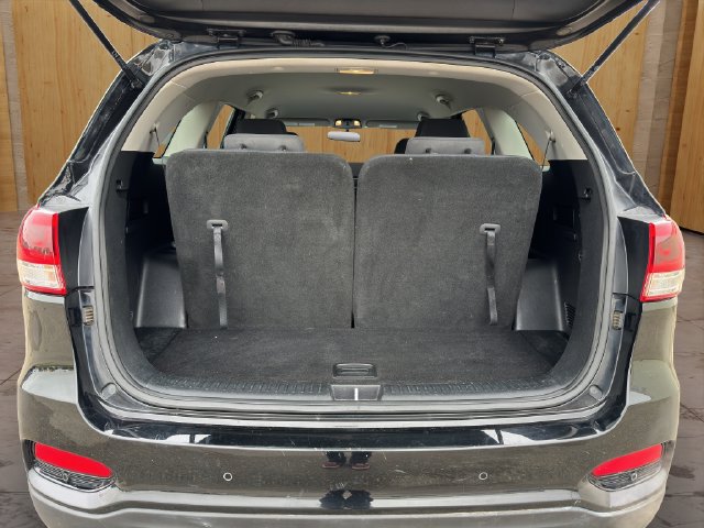 Used 2019 Kia Sorento AWD V6 image 22
