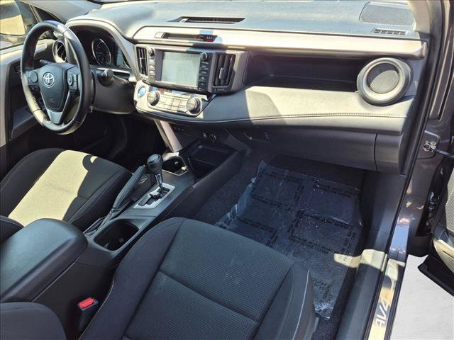 Used 2017 Toyota RAV4 XLE w/ Carpet Mat Package AWD/4WD image 20