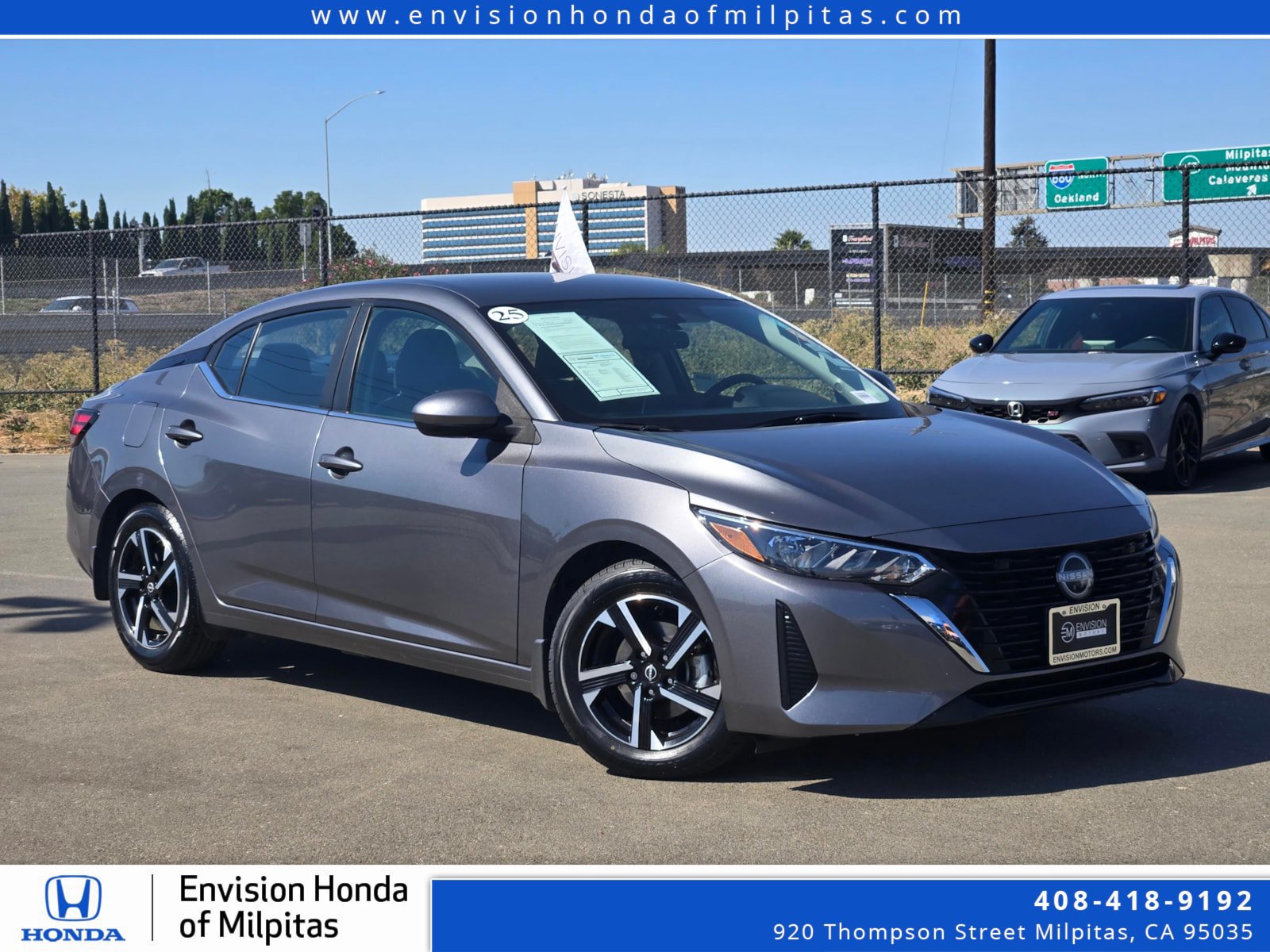 Used 2025 Nissan Sentra SV FWD image 1