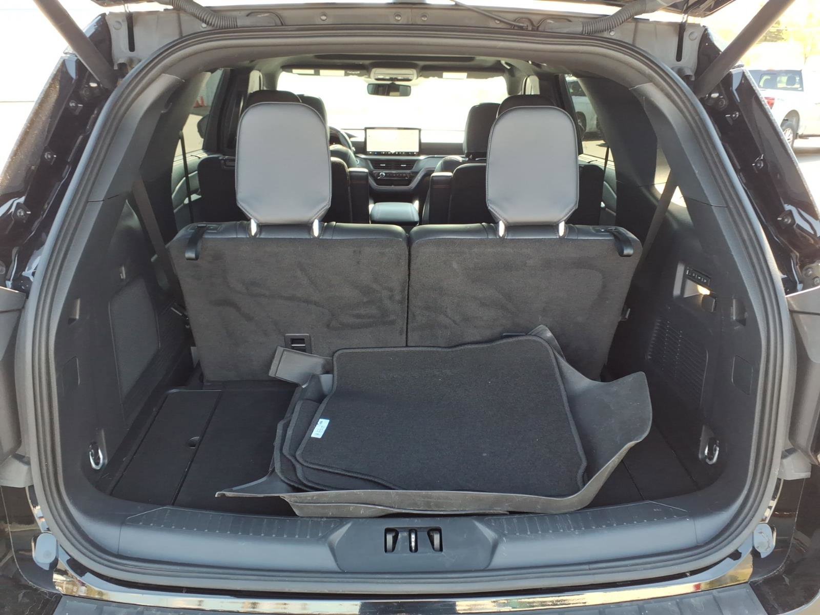Used 2025 Ford Explorer ST AWD/4WD image 20
