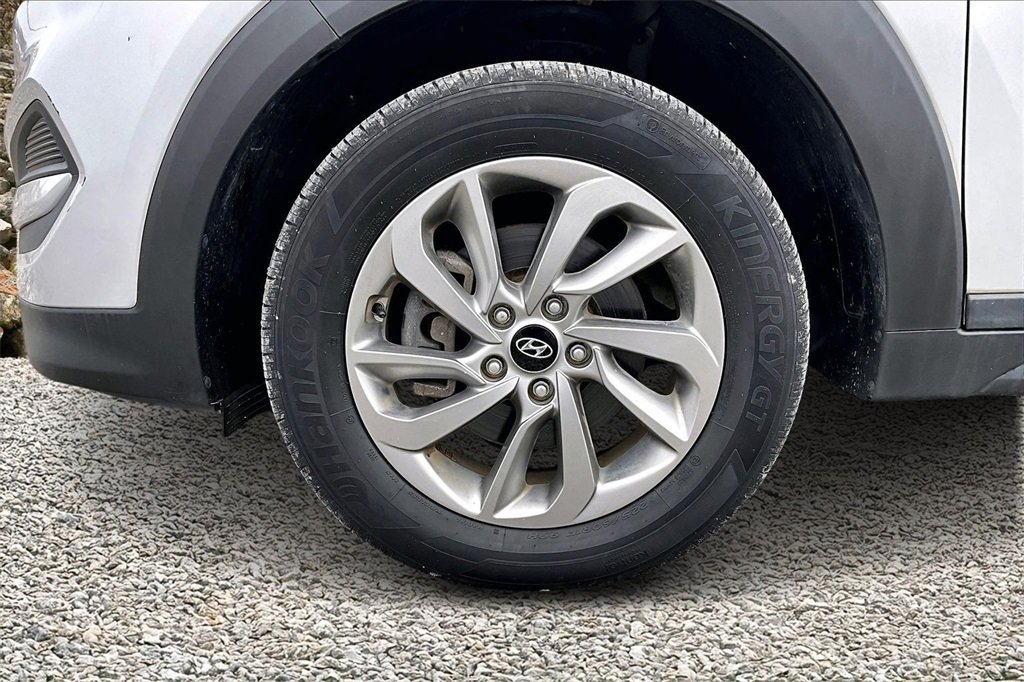 Used 2018 Hyundai Tucson SE image 8