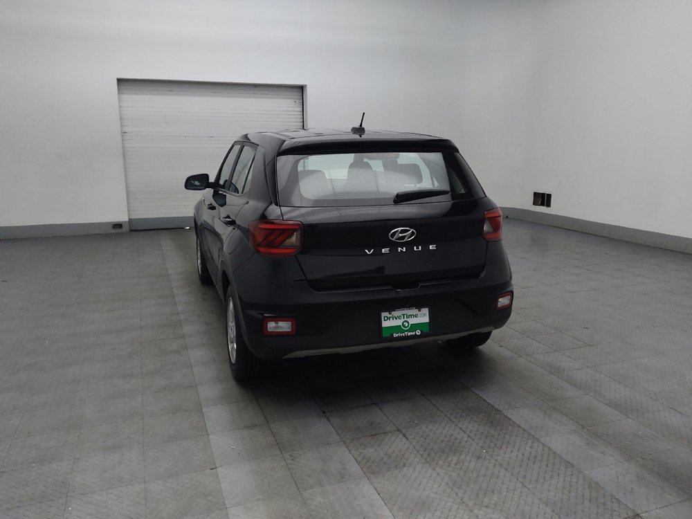 Used 2024 Hyundai Venue SE image 5