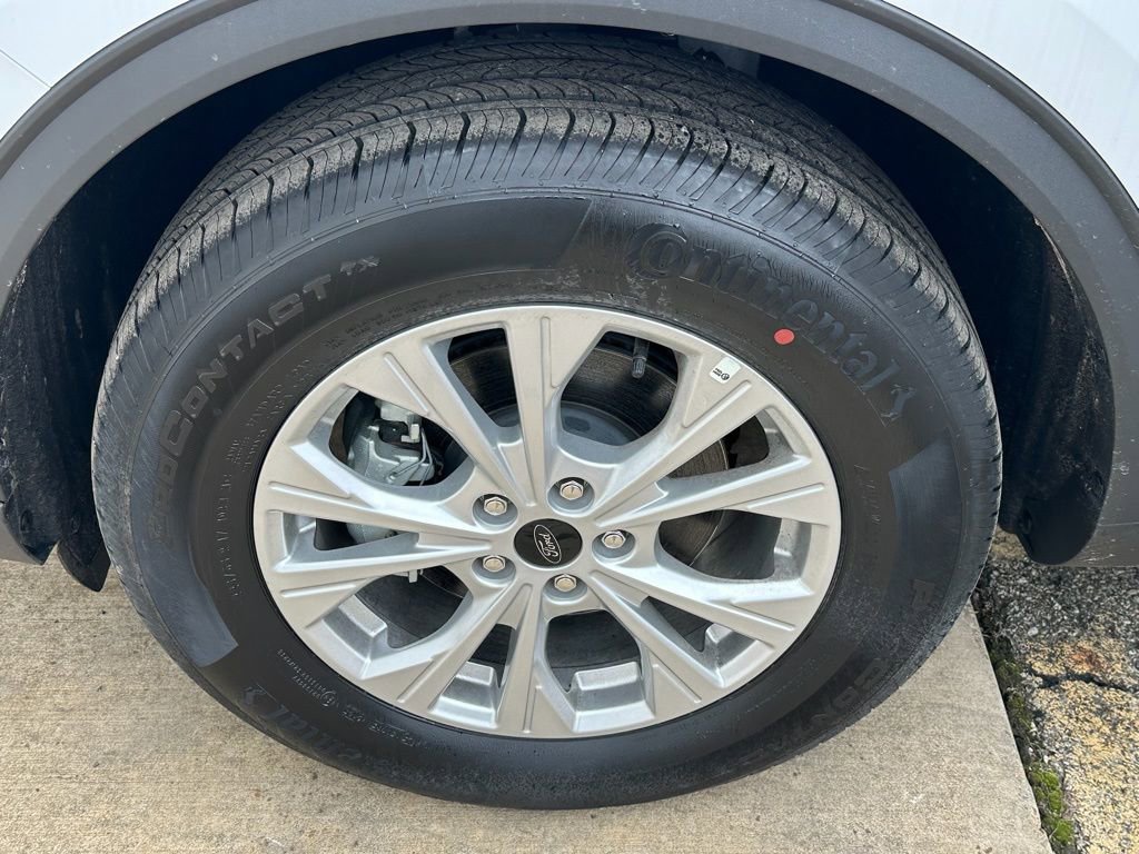New 2026 Ford Escape Active w/ Cold Weather Package AWD/4WD image 6