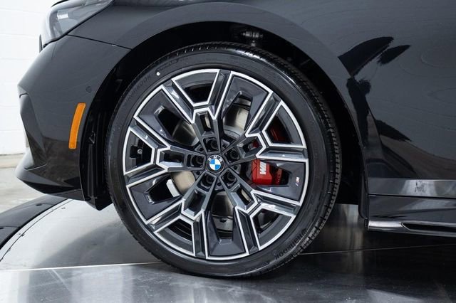 New 2026 BMW 530i xDrive w/ M Sport Package image 26