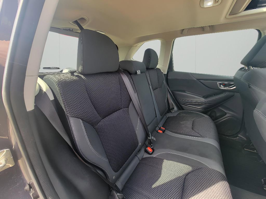Used 2022 Subaru Forester Premium AWD/4WD image 29